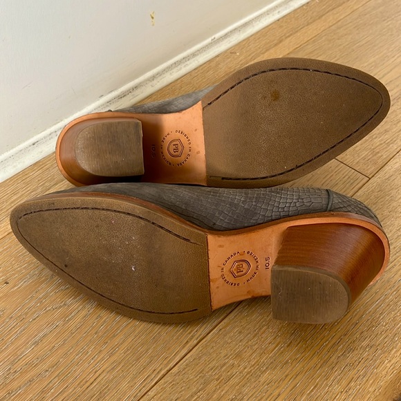 Poppy Barley market mule in gray nubuck - Picture 2 of 2